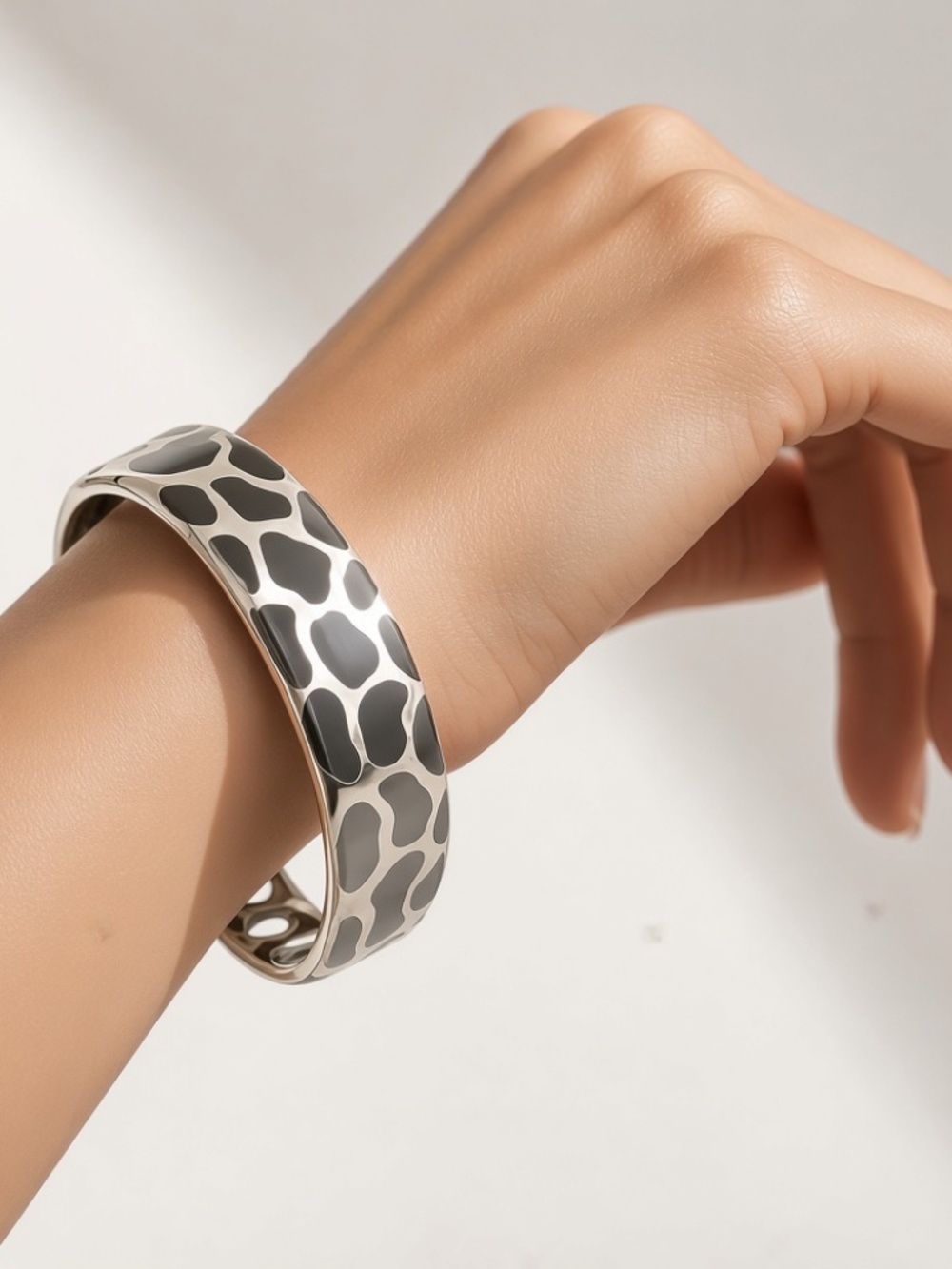 Sterling Silver/ Black Enamel Hinged Bangle Bracelet